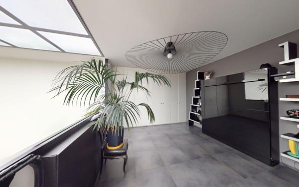 Maison à vendre    4 pièces • 223,56 m2 Toulouse