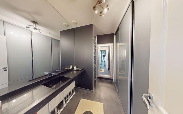 Maison à vendre    4 pièces • 223,56 m2 Toulouse