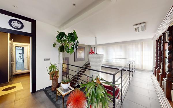 Maison à vendre    4 pièces • 223,56 m2 Toulouse