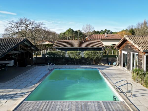 Maison 8 pièces - 240 m² Bien prestige