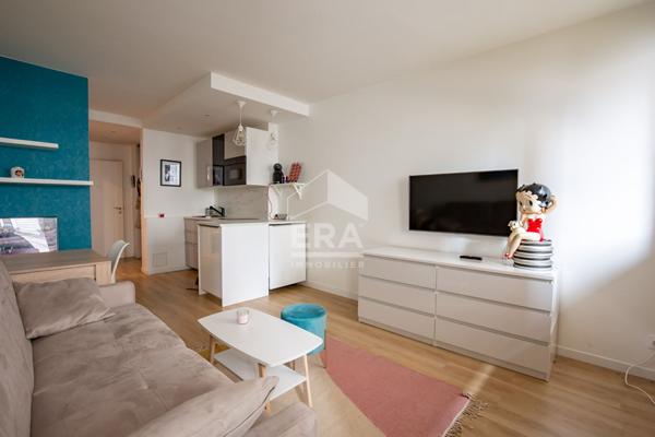 Studio en location meublée 25 m² Saint Mandé centre