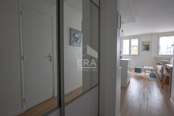Studio en location meublée 25 m² Saint Mandé centre