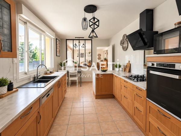 Maison familiale 160m2 - 8 pièces - proche du Musée