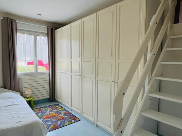 Saint-Sébastien-sur-Loire (44230) Maison familiale plain pied avec véranda chauffée exposée plein sud à Saint-Sébastien-sur-Loire