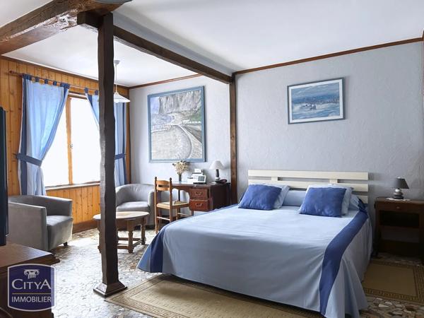 Maison à vendre 8 pièces 249m² Saint-Valery-en-Caux (76460)