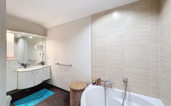 Maison à vendre    6 pièces •  Clermont-Ferrand