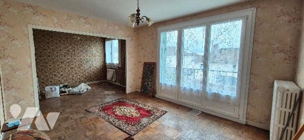 Pavillon en rez-de-chaussée surélevé