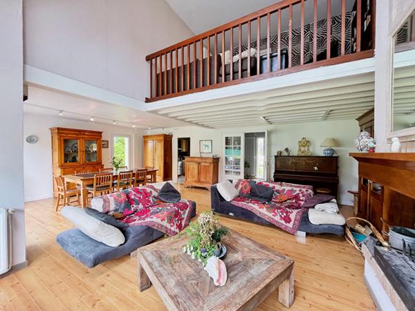 Maison Saint Fuscien 8 pièce(s) 300 m2