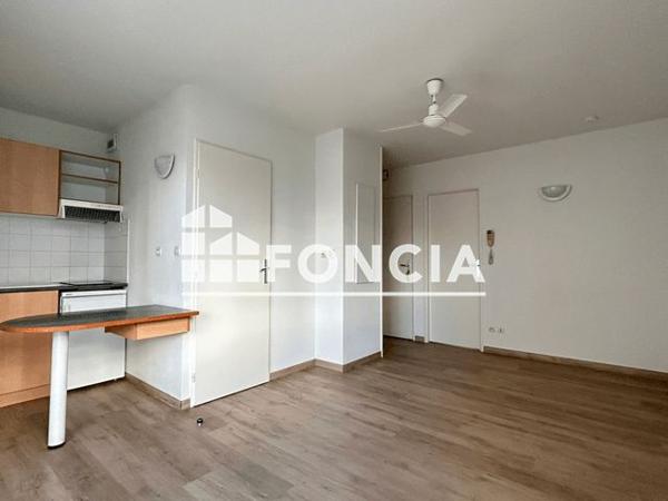 Location Appartement 2 pièces 29.2 m² - 6 RUE DE LA SOLE La Rochelle 17000