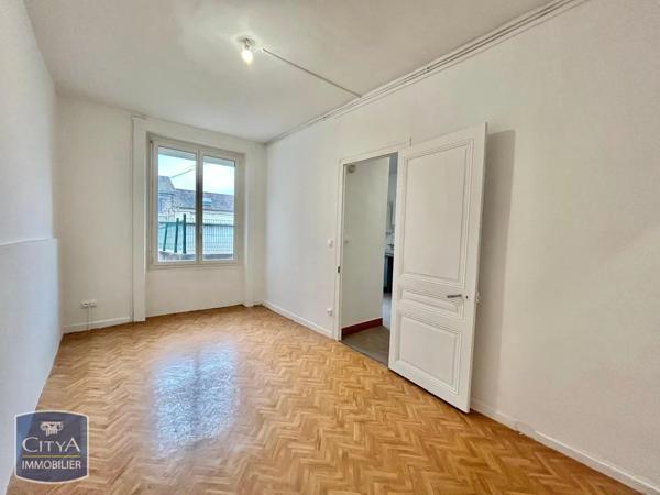 Appartement à louer 1 pièce 38.79m²