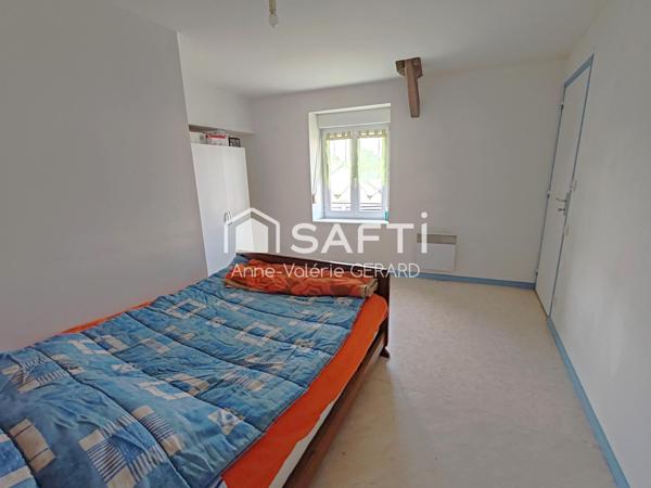 Maison 3 logements (T3,T5,T3)+garages+jardins