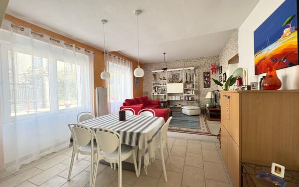 Maison à vendre    5 pièces •  La Rochelle