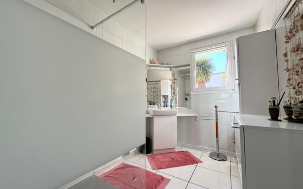 Maison à vendre    5 pièces •  La Rochelle