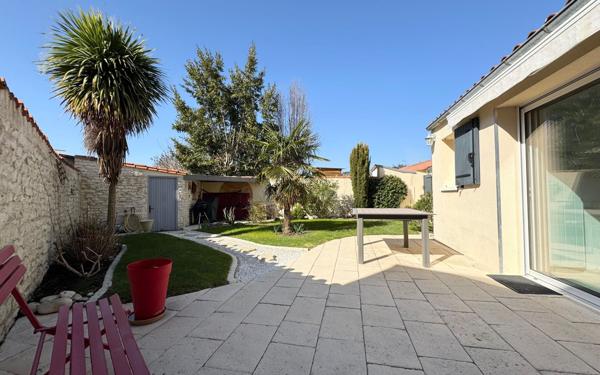 Maison à vendre    5 pièces •  La Rochelle