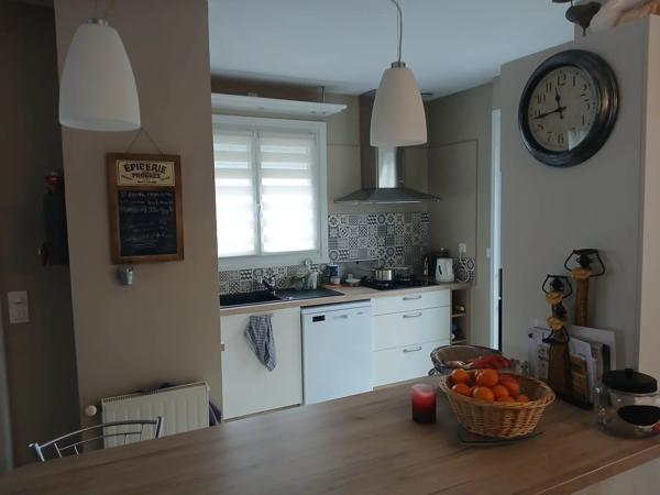 Vente                                                      Maison
                        
                     5 pièces                                         à Toury