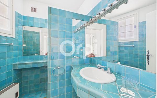 Maison à vendre    4 pièces • 117,04 m2 Mandelieu-la-Napoule