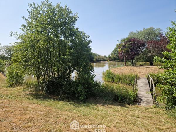 Terrain de loisirs 13400 m² à Rives de l'Yon 85310
