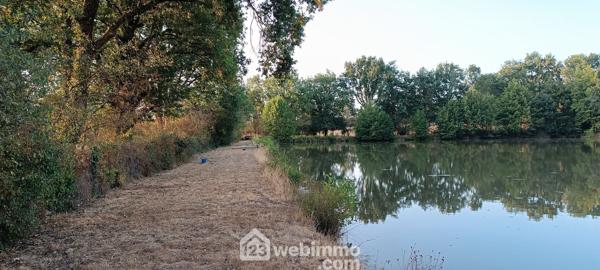 Terrain de loisirs 13400 m² à Rives de l'Yon 85310