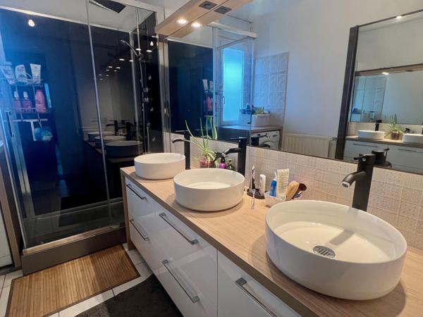 Le Rheu (35650) Maison récente 5 pièces 106 m² dans quartier privilégié LE RHEU