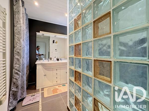 Maison à vendre 5 pièces 94 m² Angoulême
