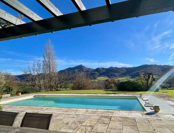 Maison à vendre 9 pièces SARE (64)