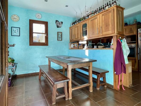 Maison à vendre 9 pièces SARE (64)