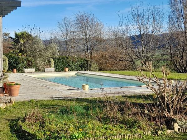 Maison à vendre 9 pièces SARE (64)