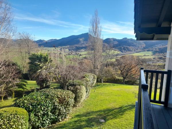 Maison à vendre 9 pièces SARE (64)