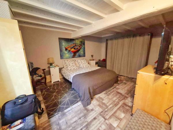 Maison 14 pièce(s) 9 chambre(s) 312 m²