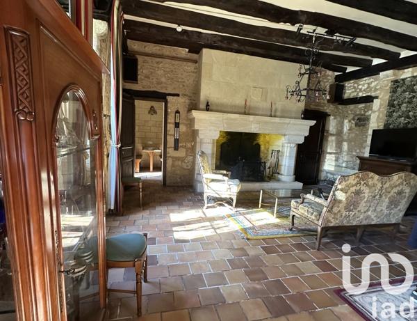 Demeure 9 pièces de 250 m² à Montignac (24290)