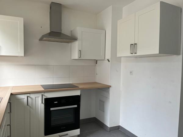 Treillières (44119) TREILLIÈRES MAISON 91 m2, 4 pièces, jardin attenant