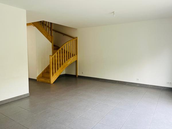 Treillières (44119) TREILLIÈRES MAISON 91 m2, 4 pièces, jardin attenant