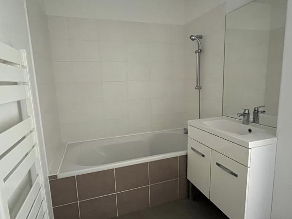 Treillières (44119) TREILLIÈRES MAISON 91 m2, 4 pièces, jardin attenant