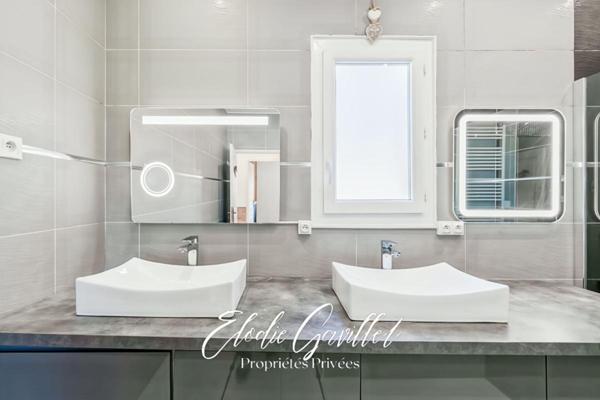 Maison Villemoustaussou 5 pièce(s) 132 m2