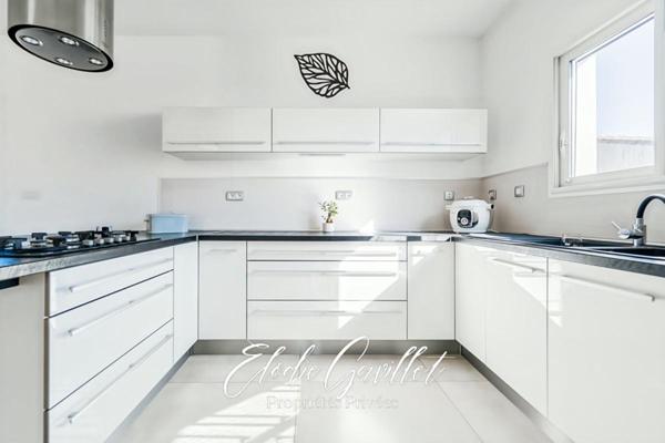 Maison Villemoustaussou 5 pièce(s) 132 m2