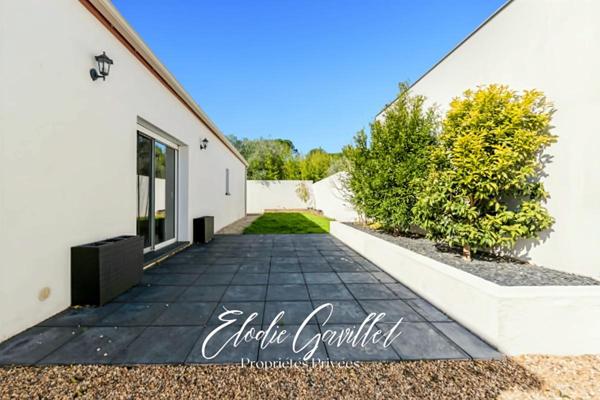 Maison Villemoustaussou 5 pièce(s) 132 m2