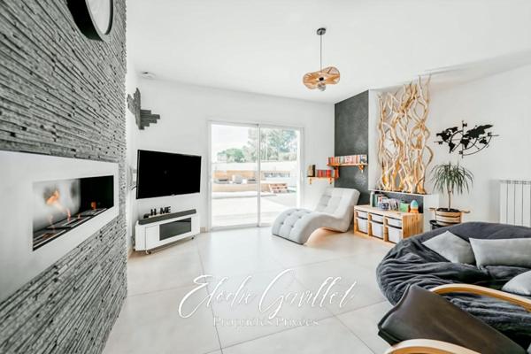 Maison Villemoustaussou 5 pièce(s) 132 m2