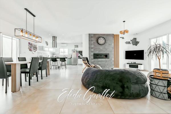 Maison Villemoustaussou 5 pièce(s) 132 m2