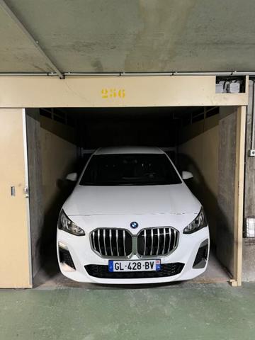 Box Fermé Paris 19 eme Rue de Meaux