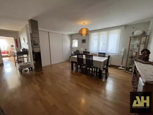 BREST -ST MARTIN - MAISON DE VILLE  AVEC ESPACE PROFESSIONNEL INDÉPENDANT