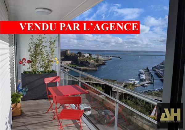 EXCEPTIONNEL- APPARTEMENT - 2 CHAMBRES - VUE MER SUR LA RADE DE BREST