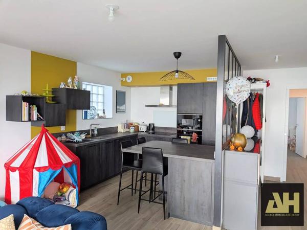 EXCEPTIONNEL- APPARTEMENT - 2 CHAMBRES - VUE MER SUR LA RADE DE BREST