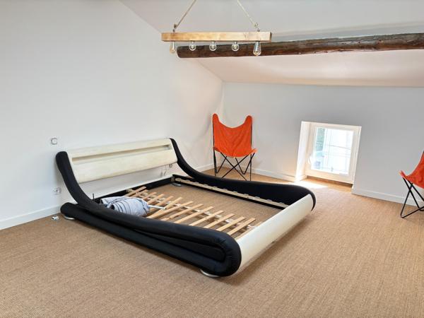 Maison de village avec jardin