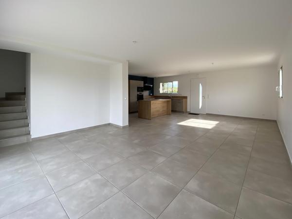 Maison neuve – MONTBETON – Prestations haut de gamme – Disponible immédiatement
