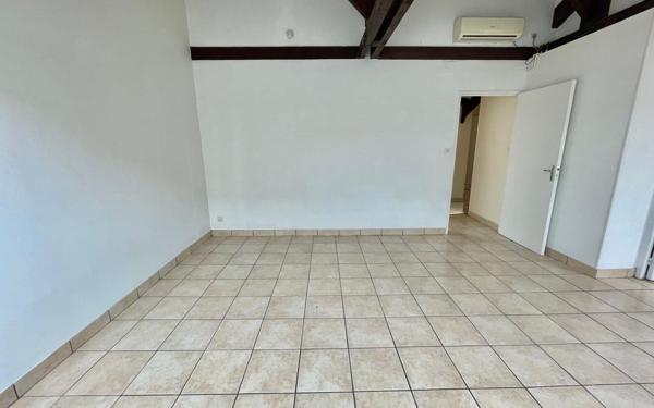 Appartement à louer    3 pièces •  Périgueux