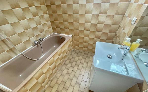 Appartement à louer    3 pièces •  Périgueux