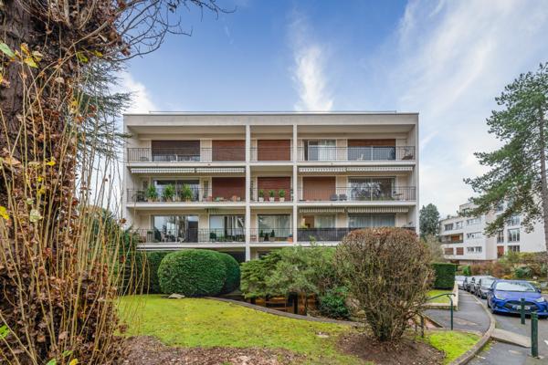 Appartement 4 pièces - 135 m² Exclusivité efficity