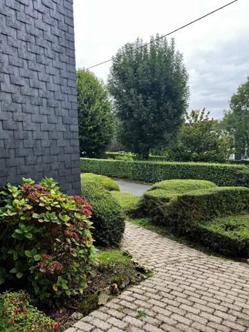 Charmant appartement 2 pièces avec terrasse et vue sur parc – Honfleur centre à pied