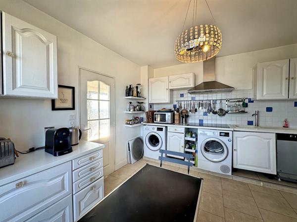 Magnifique Appartement en dernier étage extra muros 138m²