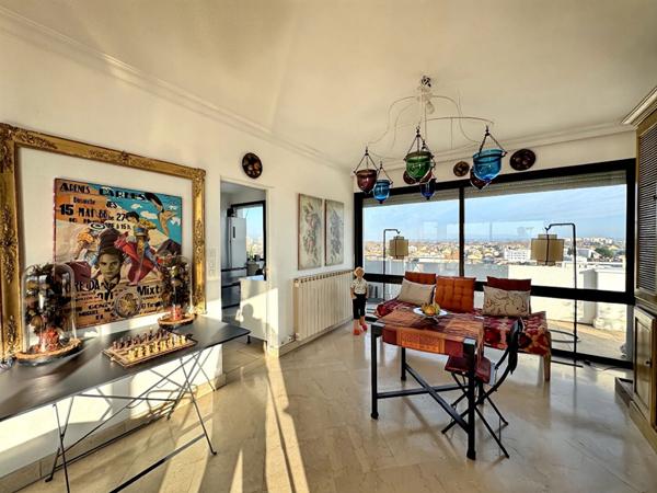 Magnifique Appartement en dernier étage extra muros 138m²